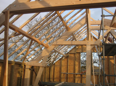 charpente, construction d'une maison en bois